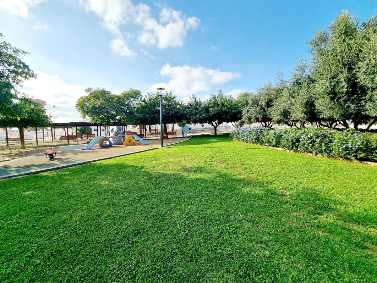 La Cueva Apartaments Valencia ปาเตร์นา ภายนอก รูปภาพ